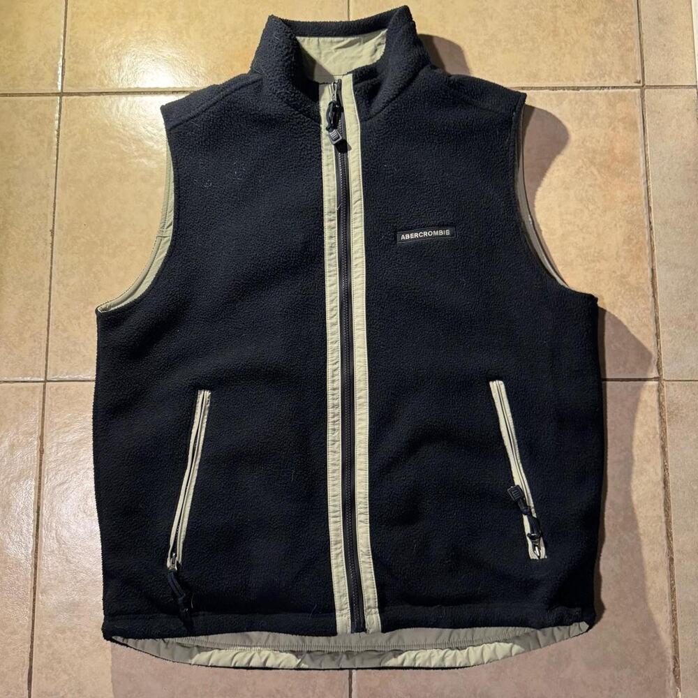 Vintage 90s made in korea Abercrombie and Fitch vest Size XL in mens